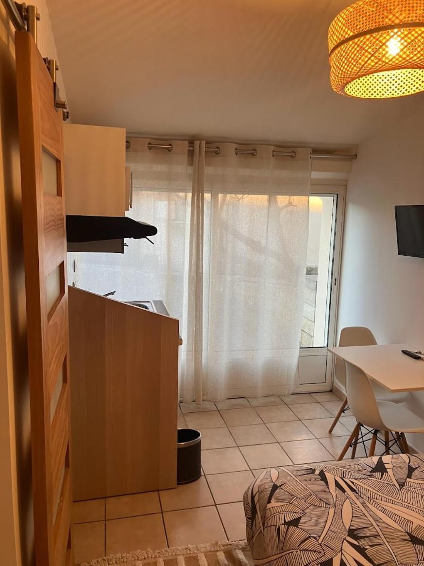 Le Nid Castries - Charmant Logement Complet Et Equipe Centre Castries Proche Montpellier Eksteriør bilde